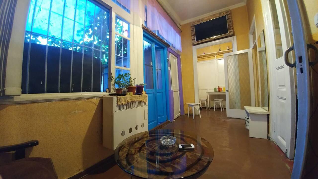 Traveler Hostel Tbilissi Extérieur photo
